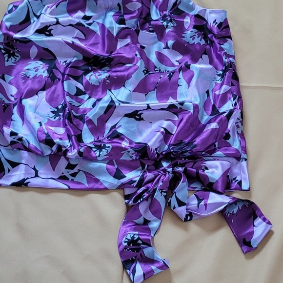 R&K Evening Mock Neck Tank Top Size Large - Picture 2 of 8